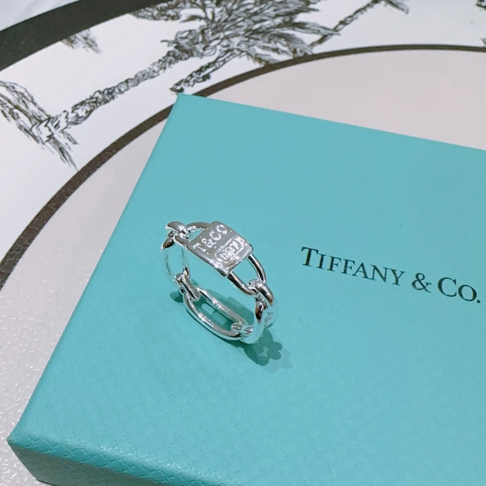 Tiffany & Co. Chain Silver Ring